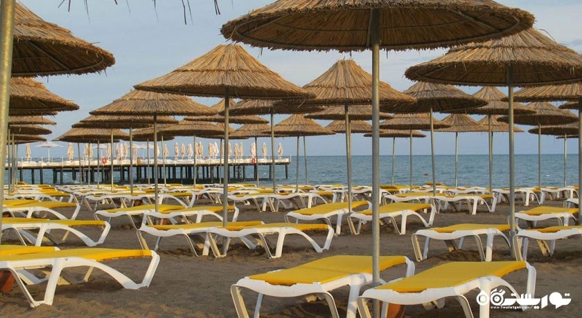 تخت های حمام آفتاب